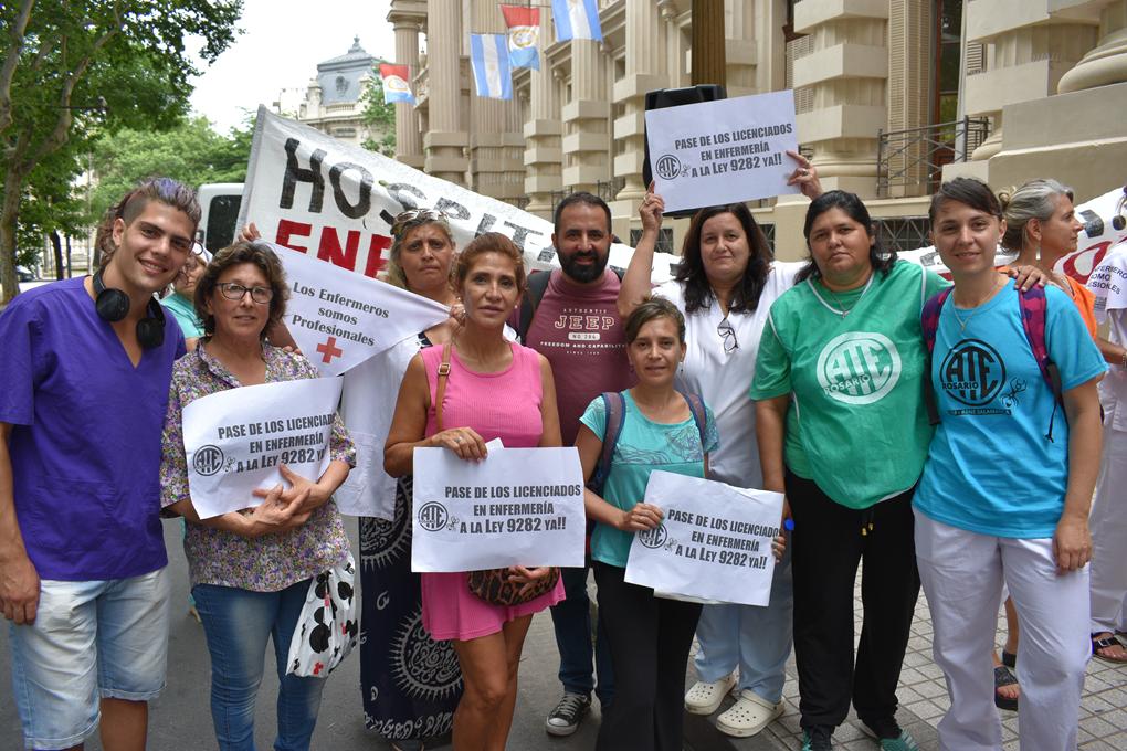 Marcha_Enfermer__a__2_