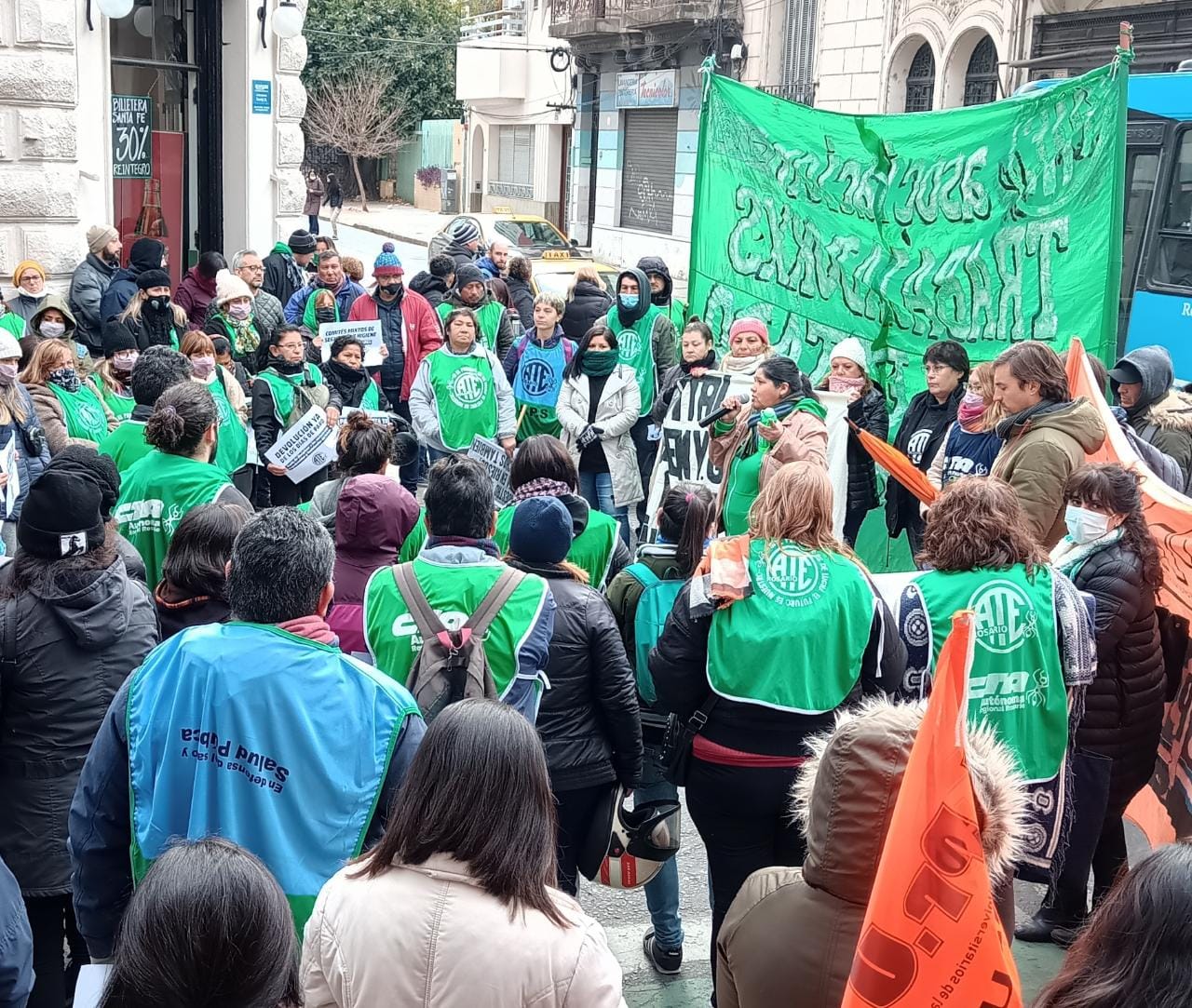 Lorena_en_asamblea