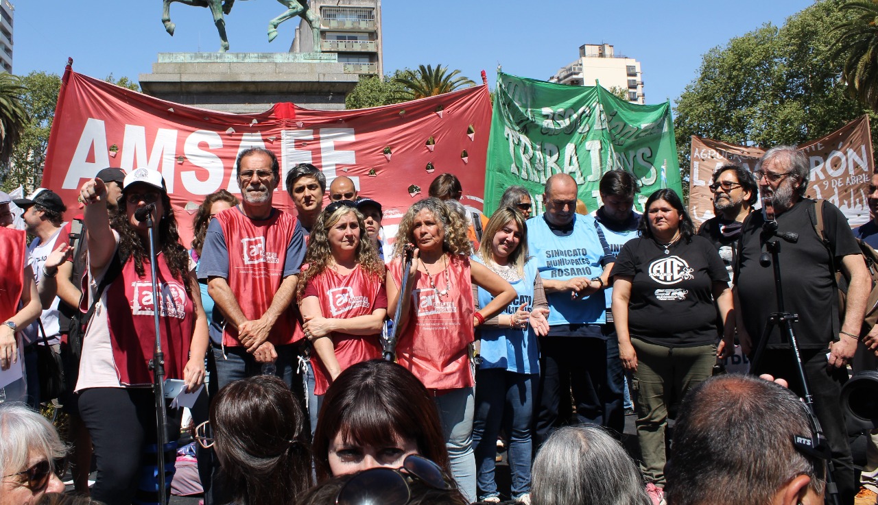 Acto_descuento_a_docentes3