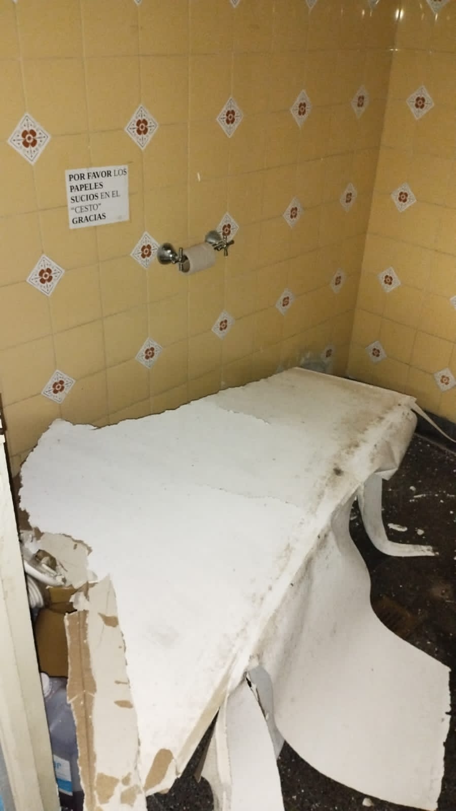 Centro_de_Salud_11__2_