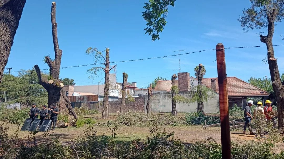 Represi__n_Casilda__1_
